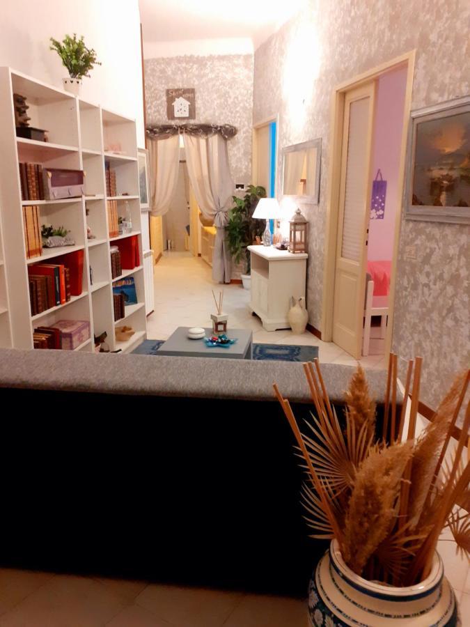La Maison des Caprices_ La Spezia _Stazione_5Terre Esterno foto