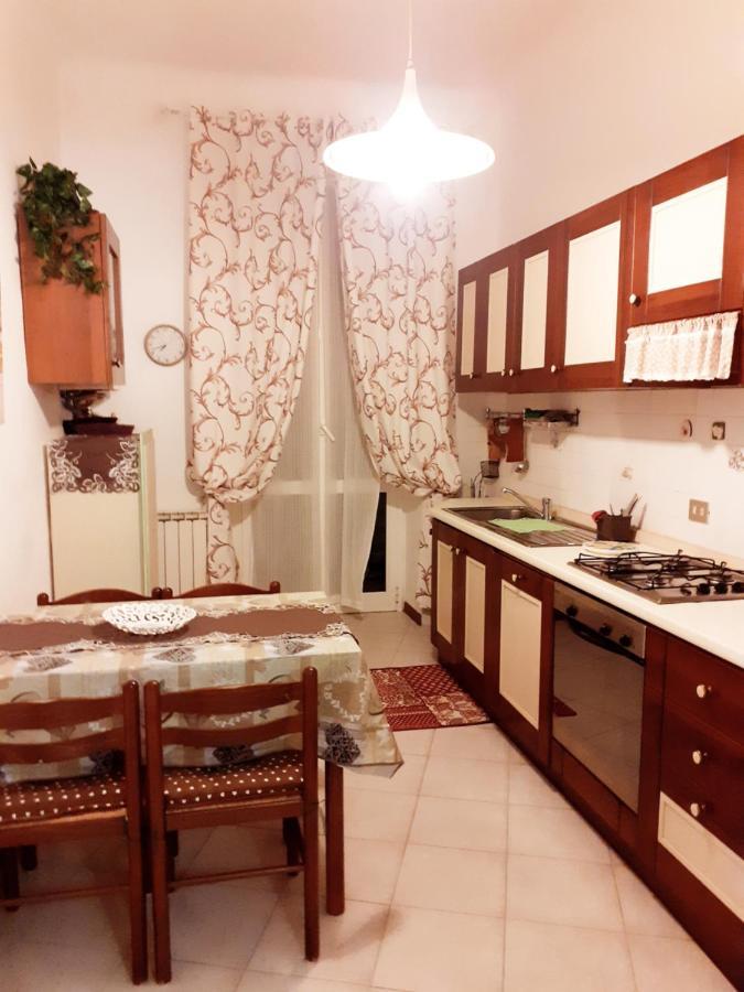 La Maison des Caprices_ La Spezia _Stazione_5Terre Esterno foto