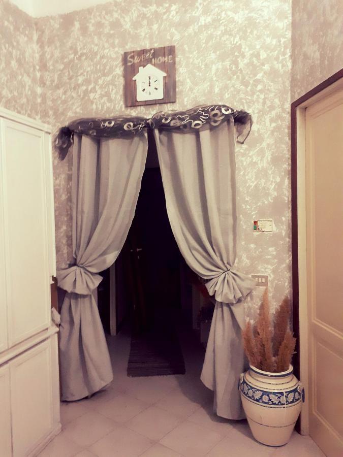 La Maison des Caprices_ La Spezia _Stazione_5Terre Esterno foto
