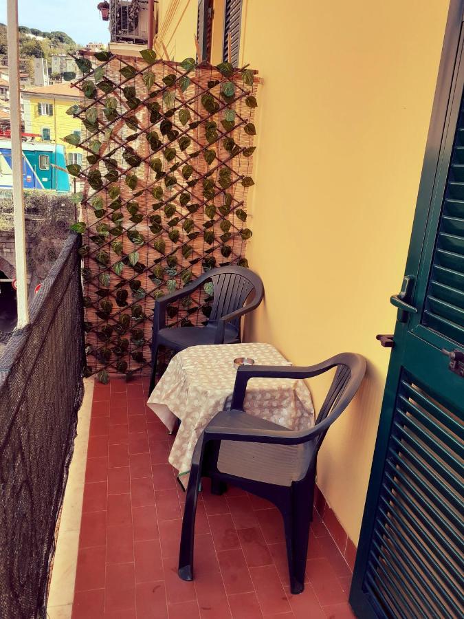 La Maison des Caprices_ La Spezia _Stazione_5Terre Esterno foto