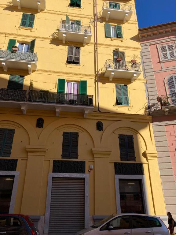 La Maison des Caprices_ La Spezia _Stazione_5Terre Esterno foto